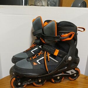 MACARON Men's ROLLERS KATES - Black and Orange